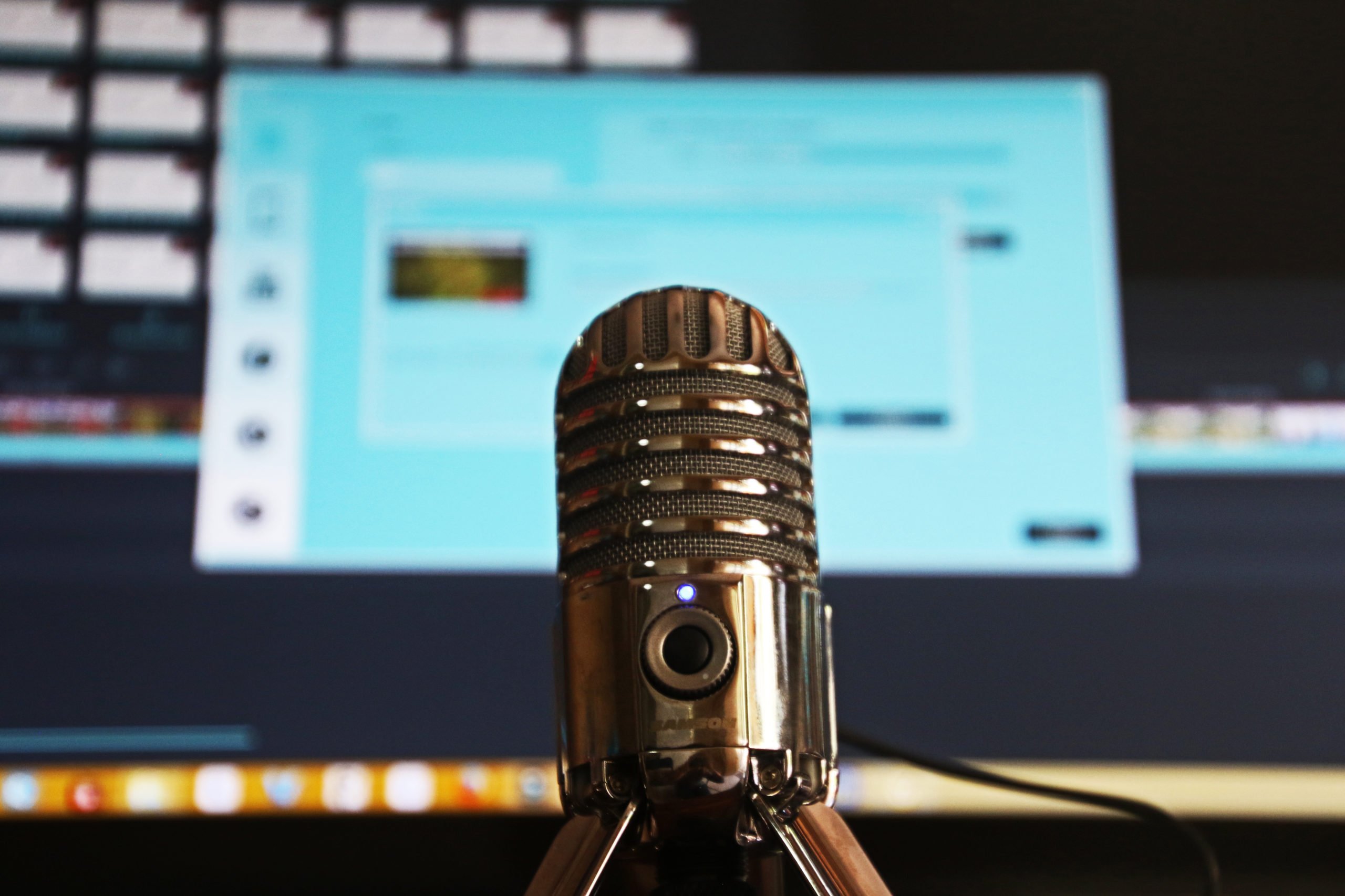 Old style microphone and computer | Part of eSight's Low Vision Friendly Entertainment and Learning